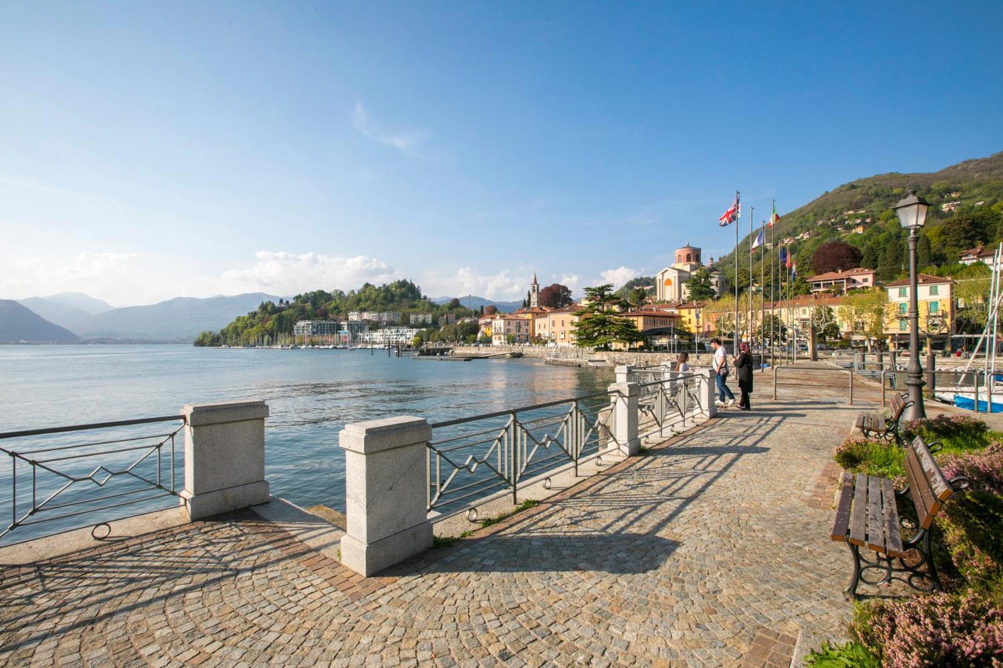 Appartamento Il Golfo Lake View - Happy Rentals Laveno Exterior foto