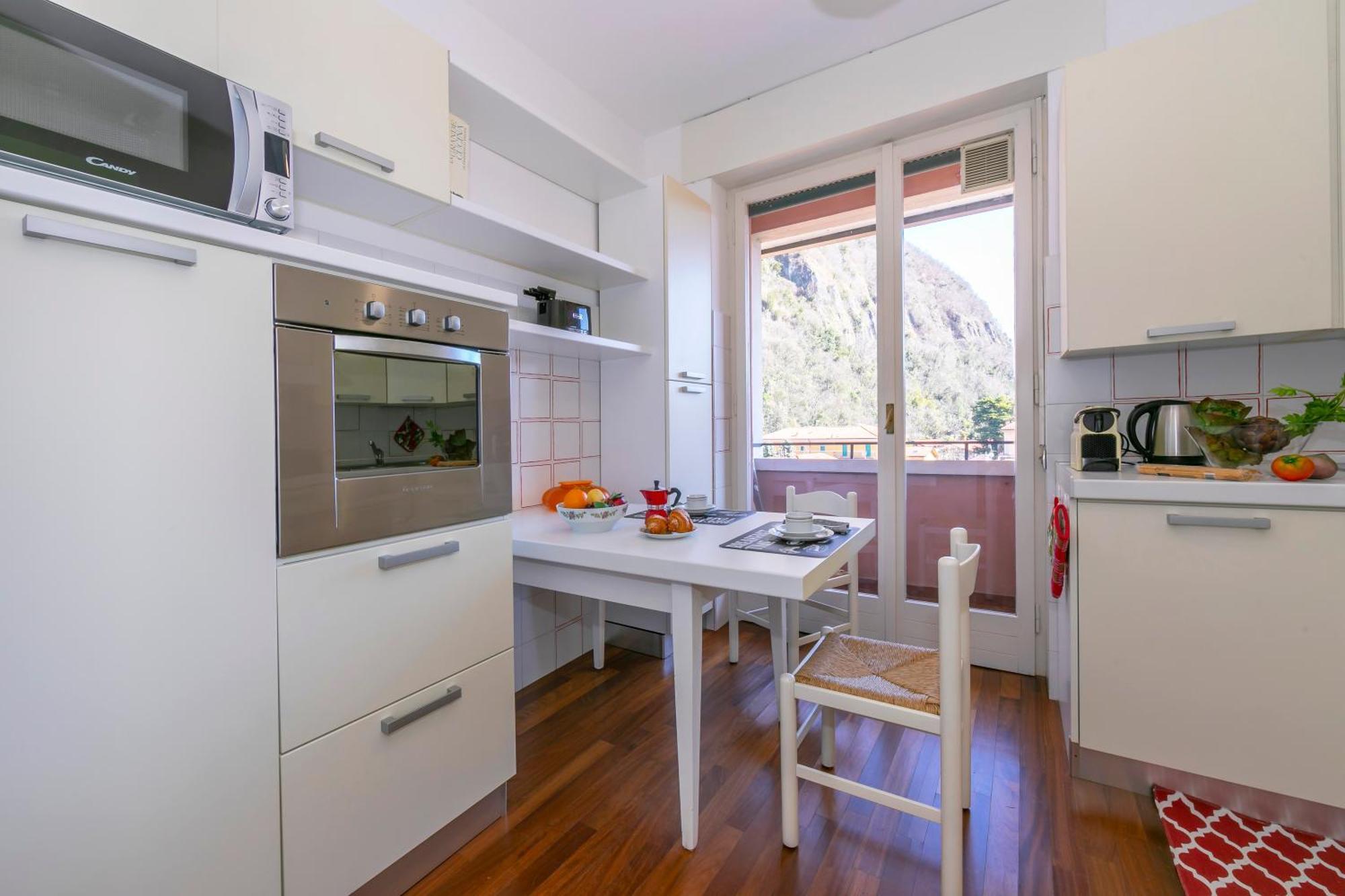 Appartamento Il Golfo Lake View - Happy Rentals Laveno Exterior foto